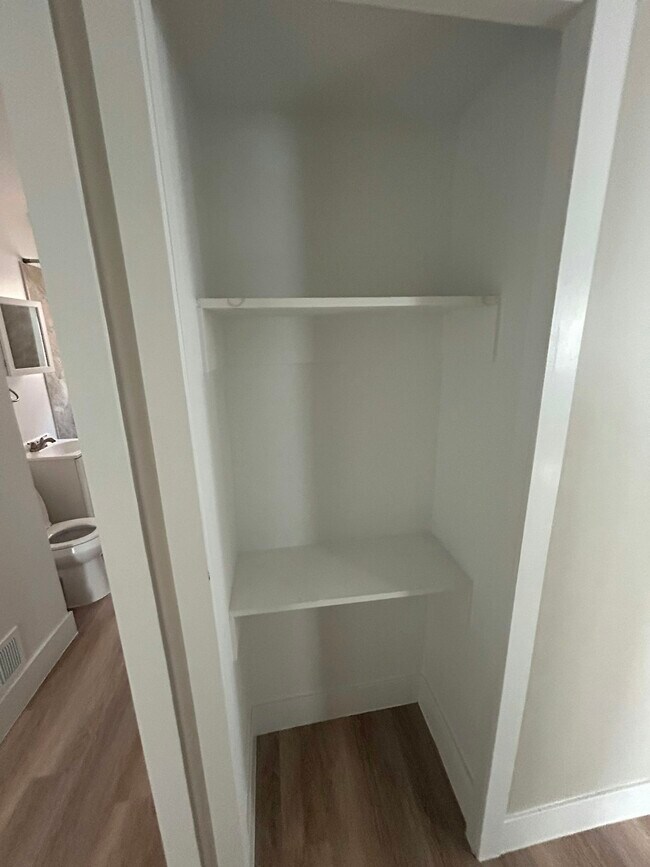 Foto del edificio - 13723 Mapleridge St