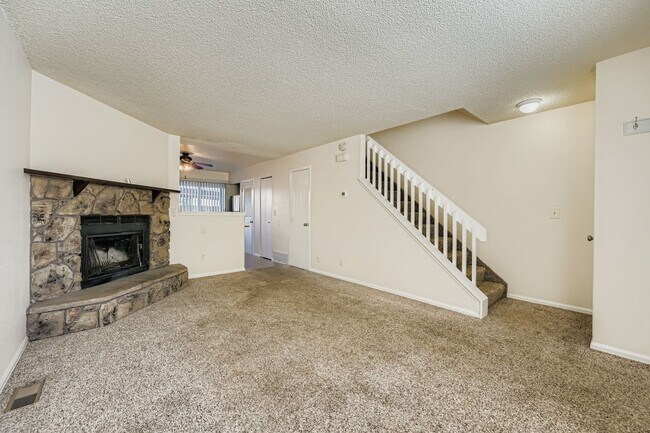 Building Photo - 3186 Vail Pass Dr