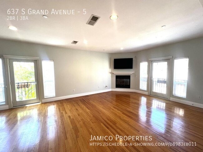 Building Photo - 637 S Grand Ave