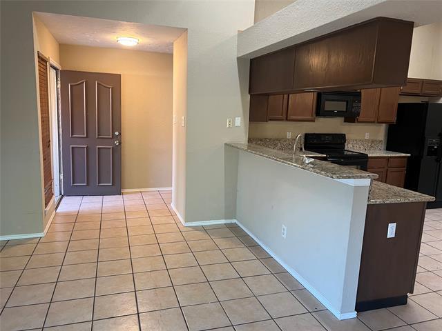 Building Photo - 547 Kirkland Dr