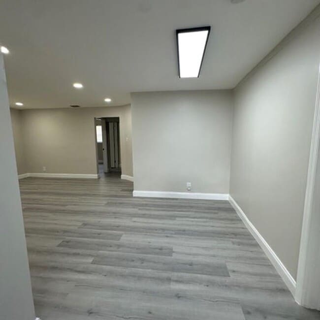 Building Photo - 3620 NW 9th St