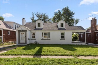 Building Photo - 10050 Diamond Dr