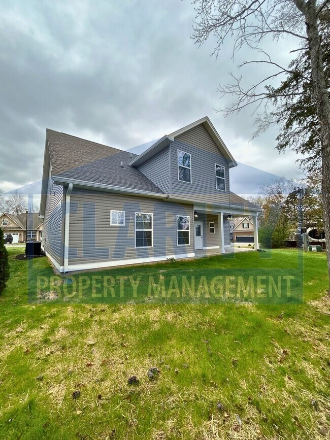Foto del edificio - *Brand New* 4 bedroom home!