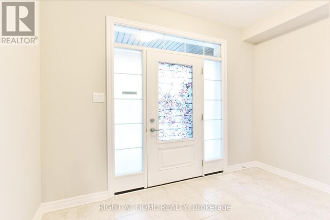 Photo du bâtiment - 630 Eagle Crest Heights