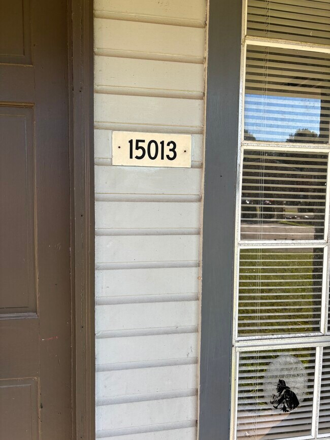 Foto del edificio - 15013 Forest Grove Ave