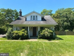 Building Photo - 10304 Gunston Rd