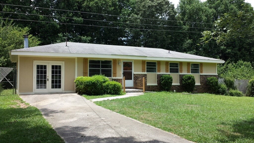 Primary Photo - 2410 Sherwood Pl SW