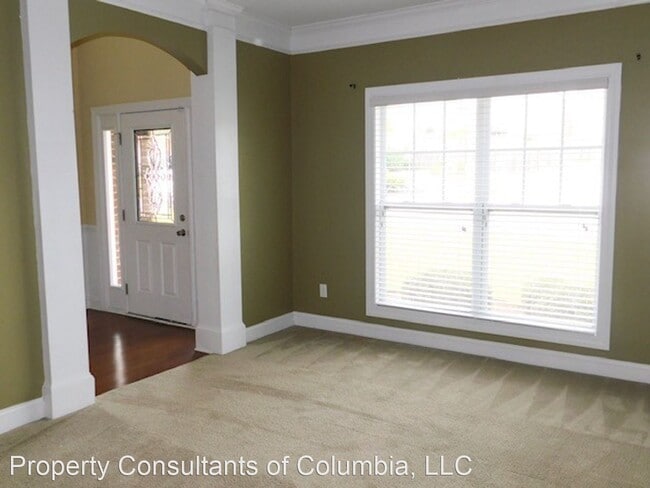 Building Photo - 5 br, 3.5 bath House - 102 Magnolia Tree Road