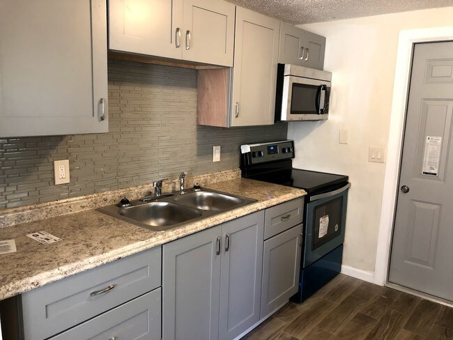 Foto del edificio - 9411 N mulberry st