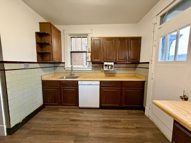 Foto del edificio - 1011 2nd St