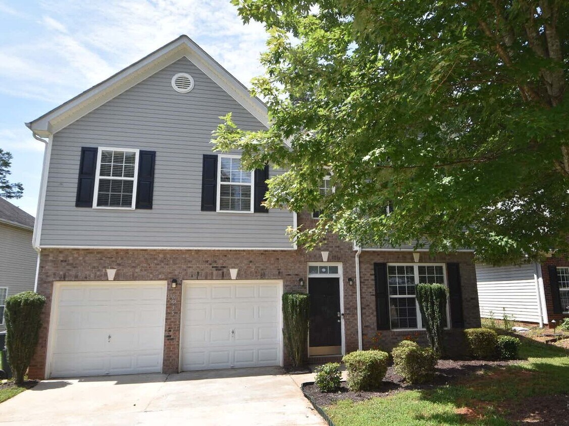 Foto principal - 8535 Ridgeline Ln