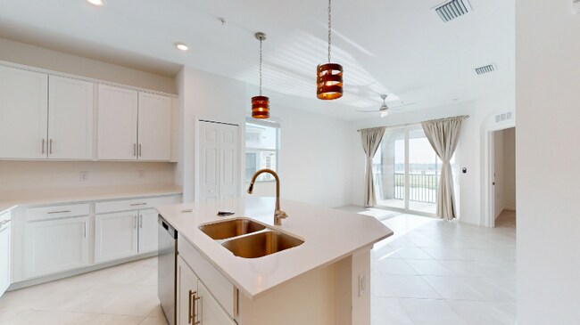 Foto del edificio - 43040 Greenway Blvd