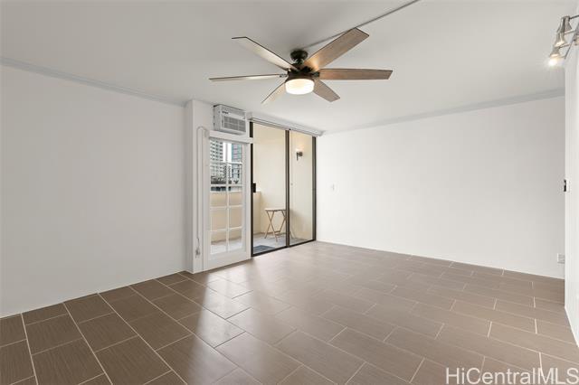 Building Photo - 2092 Kuhio Ave.