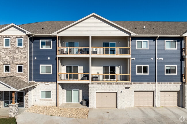 Building Photo - Jefferson Heights Apartments, LLC
