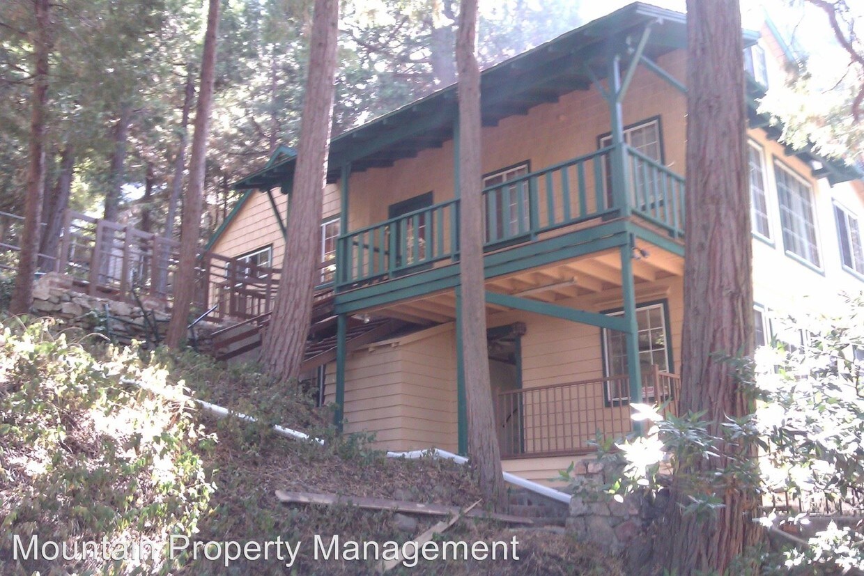 Primary Photo - 4 br, 3 bath House - 995 Venus Way
