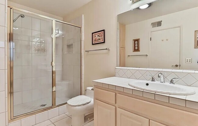 Foto del edificio - 5368 Leland Cir