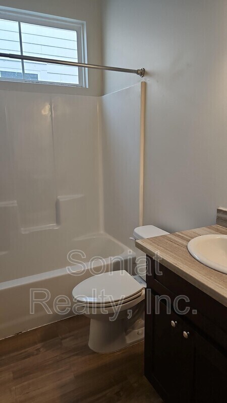 Building Photo - 4120 N Rocheblave St