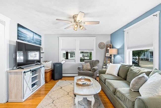 Foto del edificio - 31 E Foster St