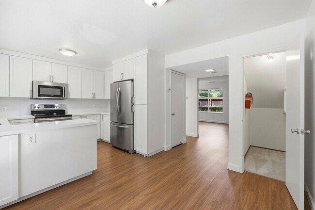 Foto del edificio - Luxury  2 bedroom Townhome in Great Location