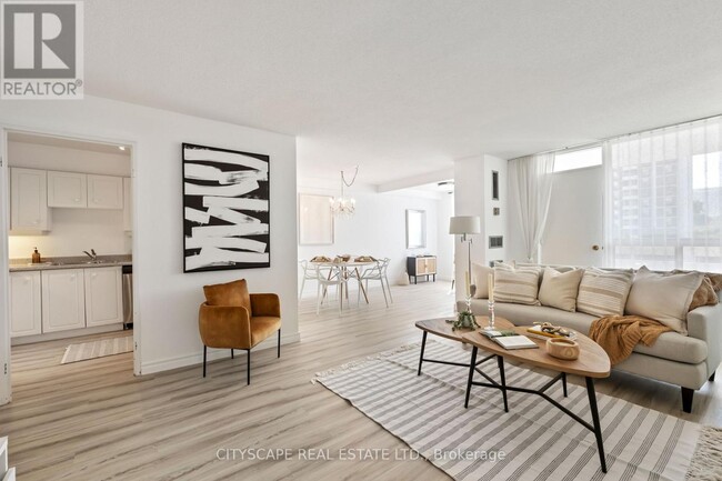 Building Photo - 20 Edgecliff Golfway