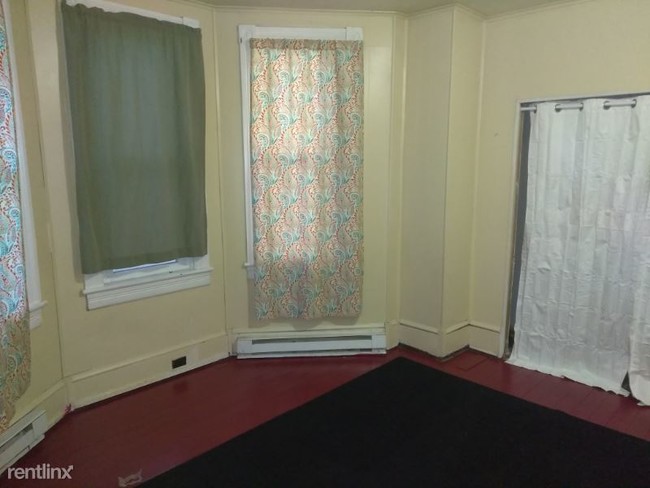 Foto del edificio - 9 br, 4 bath Apartment - 1403 Washington St