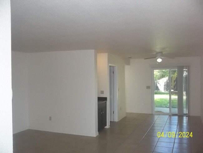 Building Photo - Two story half-plex townhome off Cirby at ...