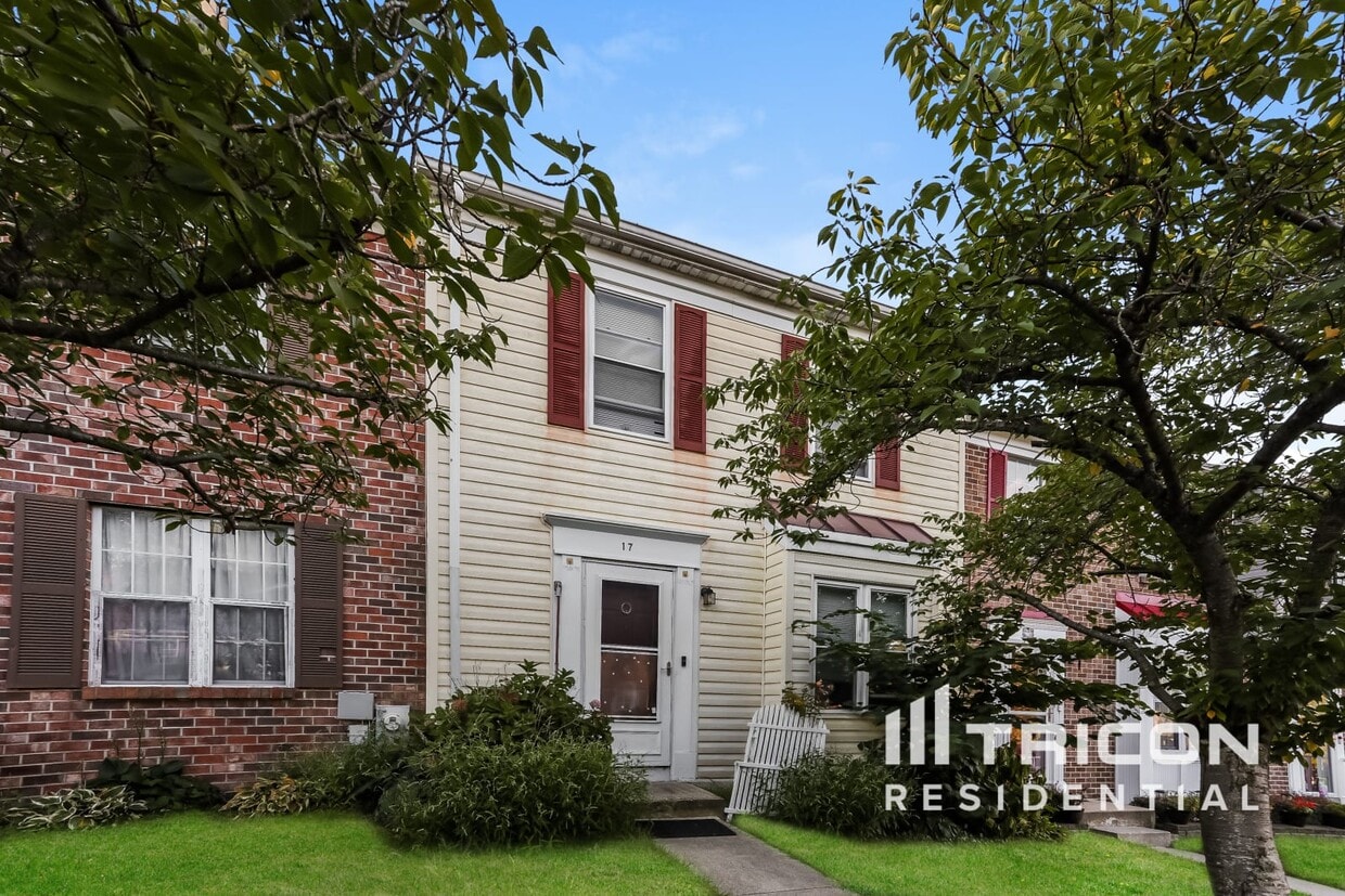Foto principal - 17 Silver Hill Ct