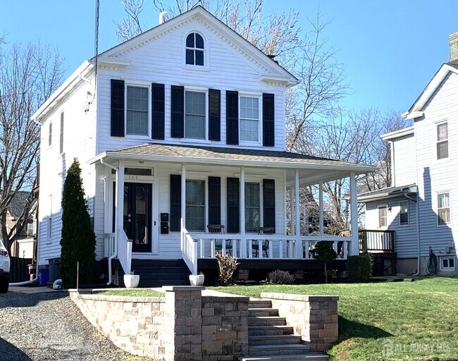 Foto del edificio - 161 W Cliff St