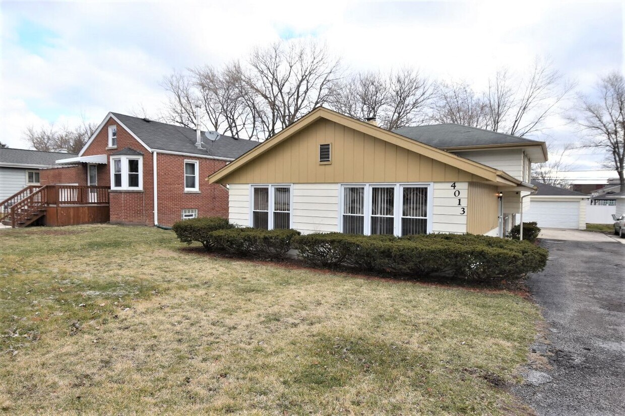 Foto principal - 4013 N Lincoln St