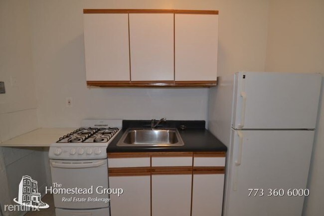 Foto del edificio - 634 W Addison St