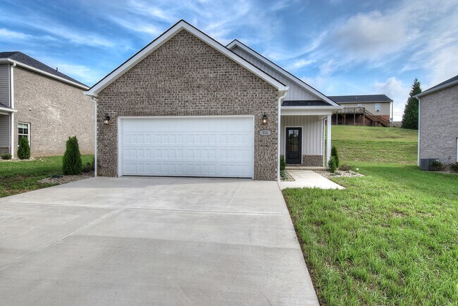 Building Photo - 2075 Haystack Cir