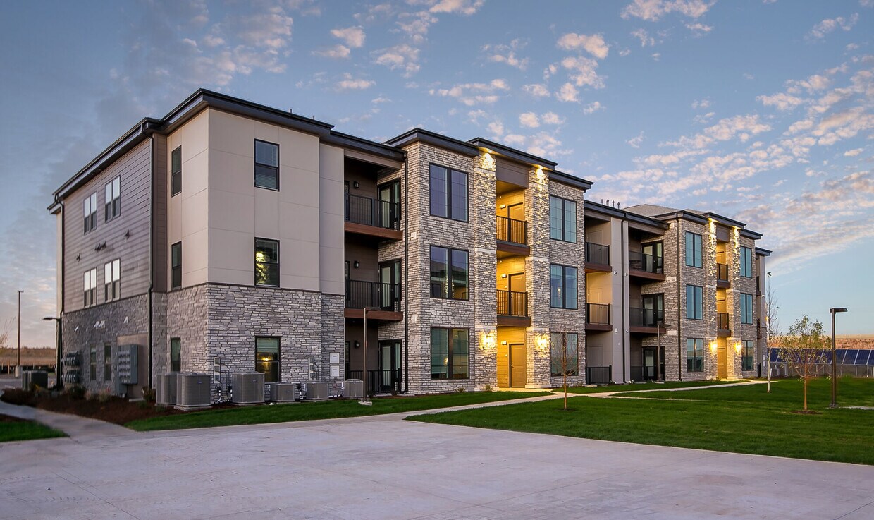 The Reserves at Green Valley Ranch Apartments 4857 N Salida St Denver