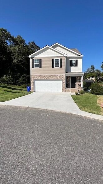 Foto del edificio - 3305 Serenity Dr NE