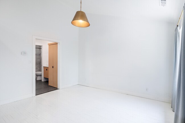 Foto del edificio - 1229 S 800 E