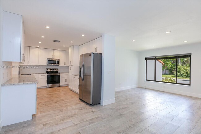 Foto del edificio - 1116 NE 117th St