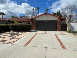 Building Photo - 5729 Lake Lindero Dr