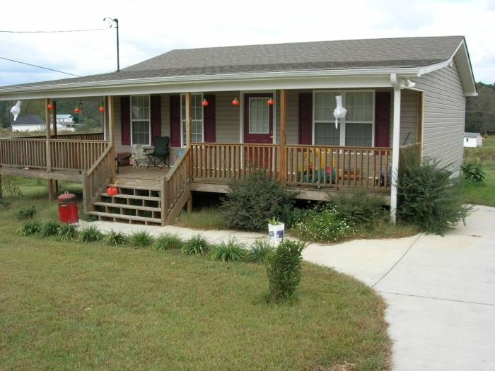 Primary Photo - 2020 Antioch Church Rd