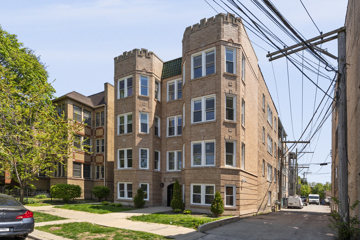 Primary Photo - 432-436 S Maple Ave
