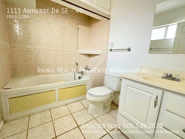 Building Photo - 1111 Amherst Dr SE