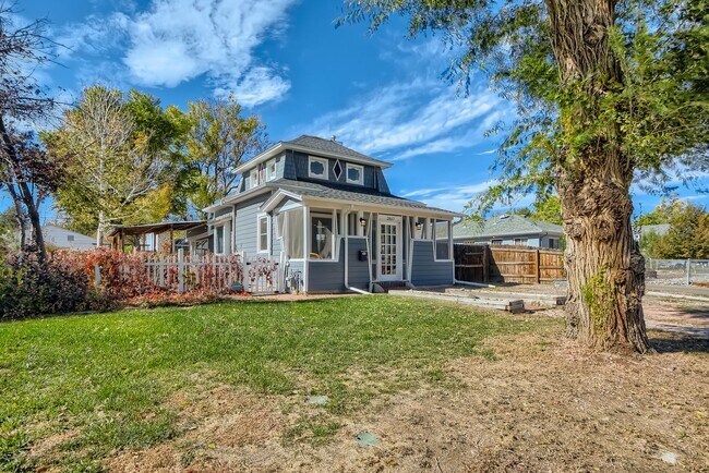 Building Photo - Beautiful Home in Wheat Ridge