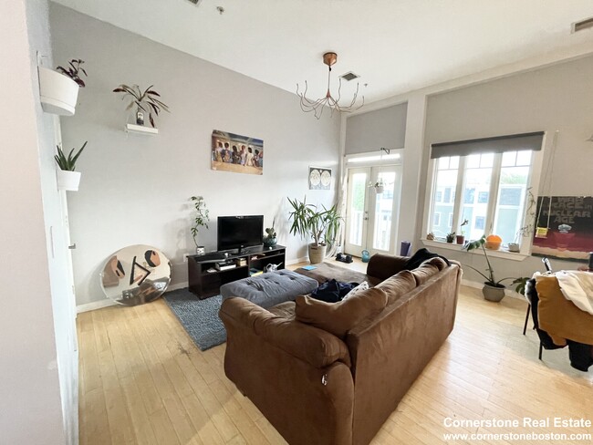 Foto del edificio - 1431 Tremont St