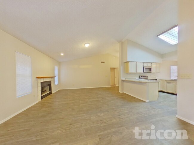 Foto del edificio - 1313 N Avoca