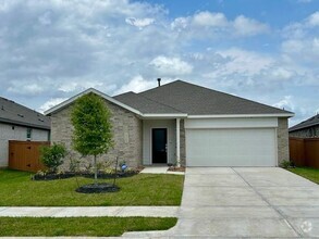 Building Photo - 1215 Shady Pnes Dr