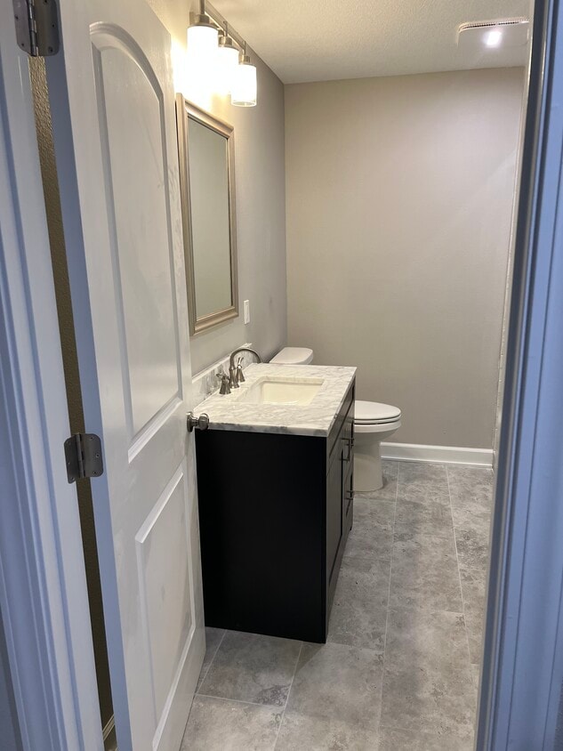 800 SW Timberview Dr, Grimes, IA 50111 House Rental in Grimes, IA