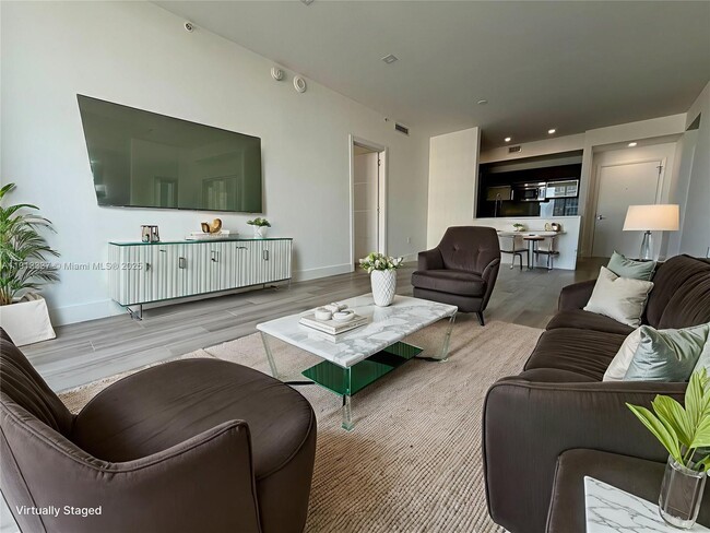 Building Photo - 550 Okeechobee Blvd