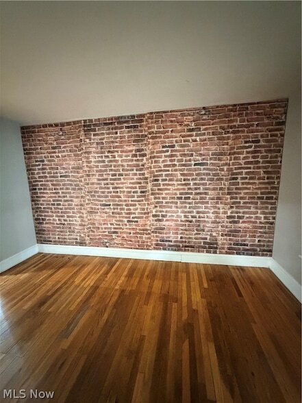 Building Photo - 3489 W 105th St