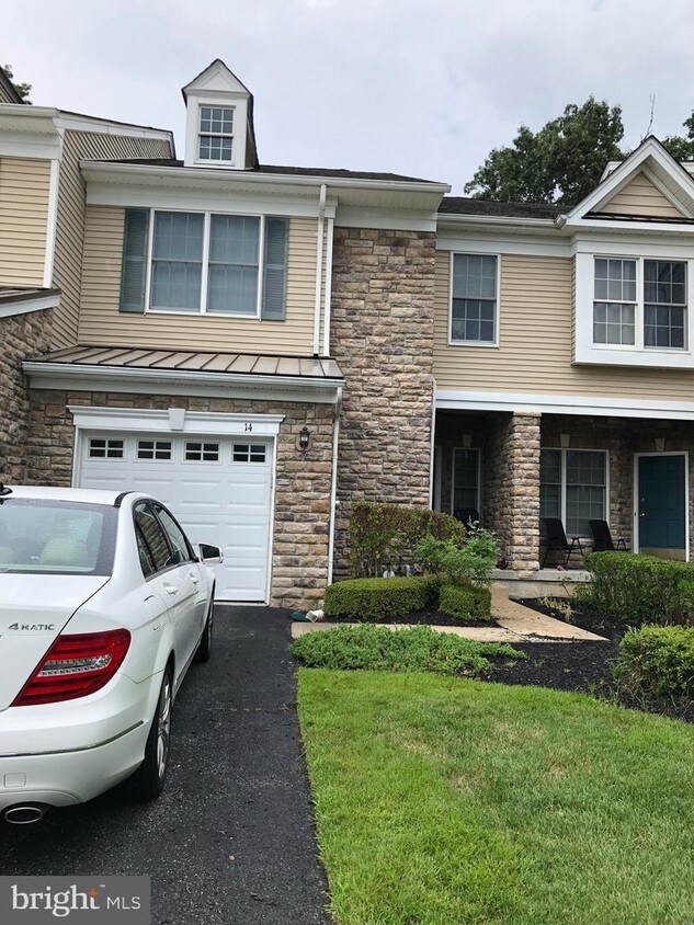 14 Nestlewood Way, Princeton, NJ 08540 Townhome Rentals in Princeton