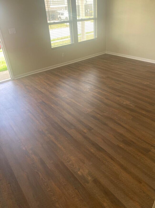 Foto del edificio - 3465 Avalon Lake Dr SW