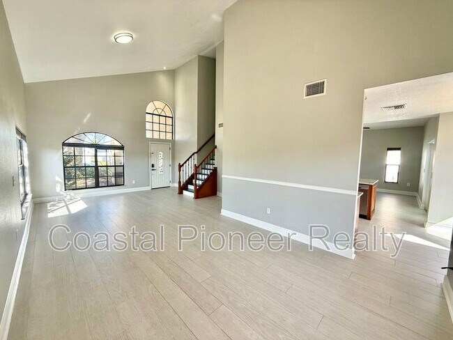 Foto del edificio - 8758 Huntfield St
