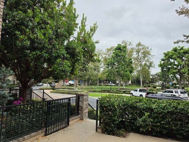 Foto del edificio - 15236 Davenport St